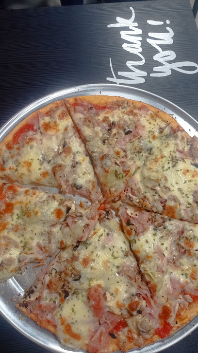 Pizzería Plus por Menos