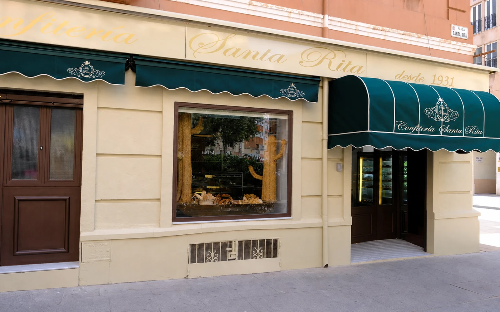 Confitería Panadería Santa Rita